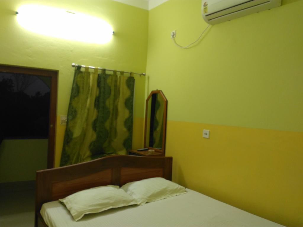 India Tours Only Kavita Guest House Bolpur Kültér fotó