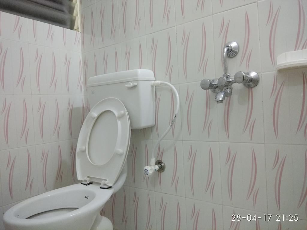 India Tours Only Kavita Guest House Bolpur Kültér fotó