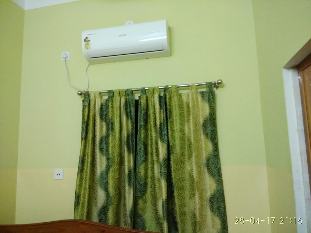 India Tours Only Kavita Guest House Bolpur Kültér fotó
