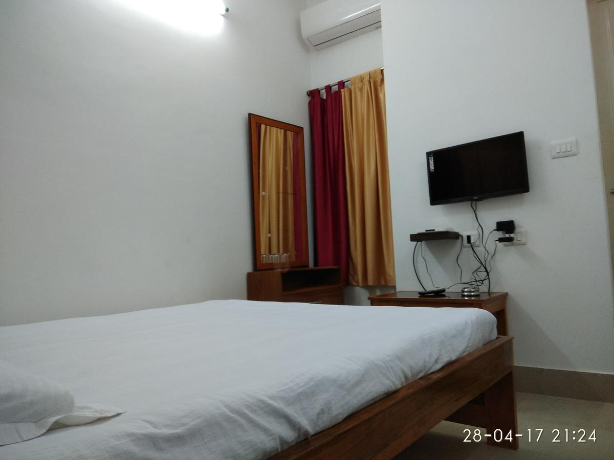 India Tours Only Kavita Guest House Bolpur Kültér fotó